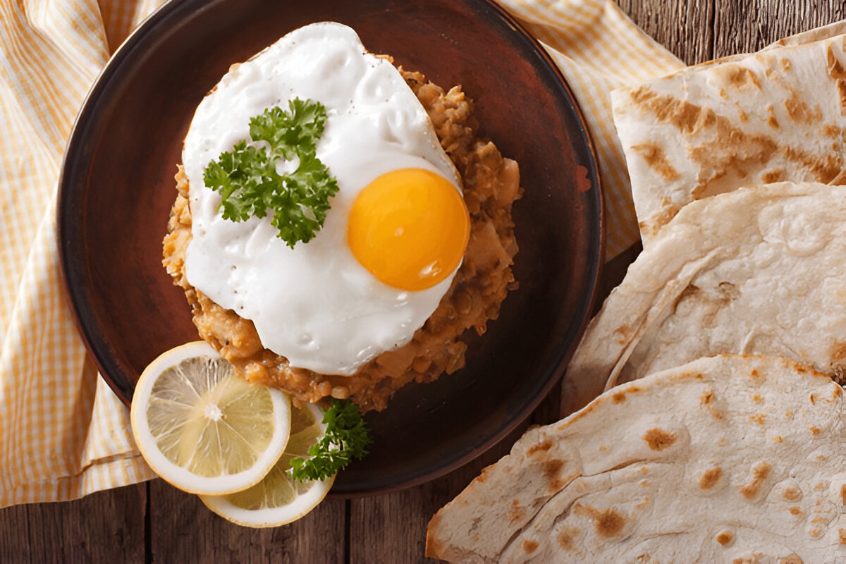 Breakfast: فول مدمس (Foul Medames) – Stewed Fava Beans