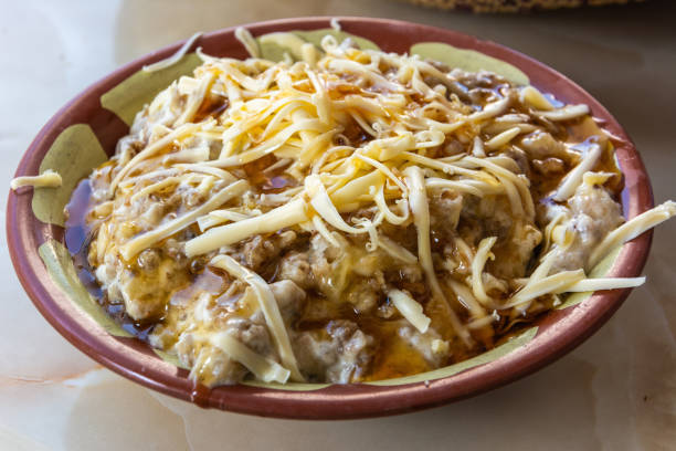 Breakfast Masoub (Banana and Bread Pudding)