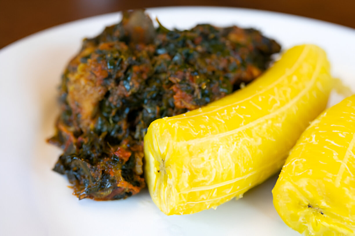 Breakfast Boiled Plantains with Kontomire Stew – Ghana